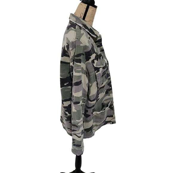 Jodifl camouflage Camo button up jacket size small - Picture 4 of 7